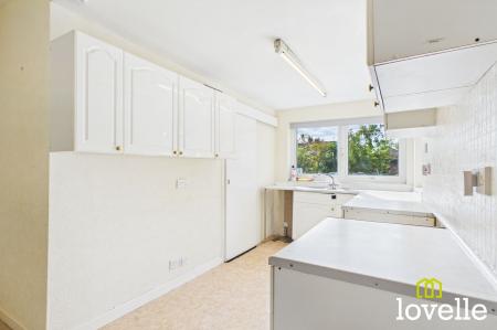 2 bedroom Terraced House for sale in Bedford Road, Hessle, HU13