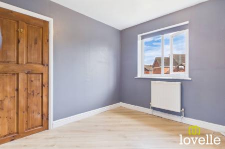 2 bedroom Semi-detached house for sale in Ocean Boulevard, Hull, HU9