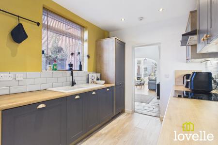 2 bedroom Terraced House for sale in Belvoir Street, Hull, HU5
