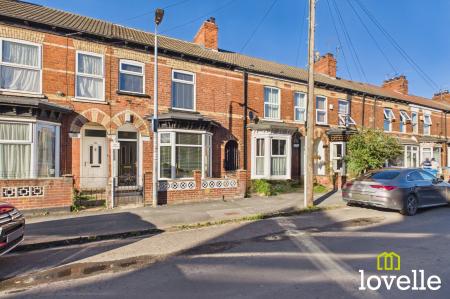 2 bedroom Terraced House for sale in Belvoir Street, Hull, HU5