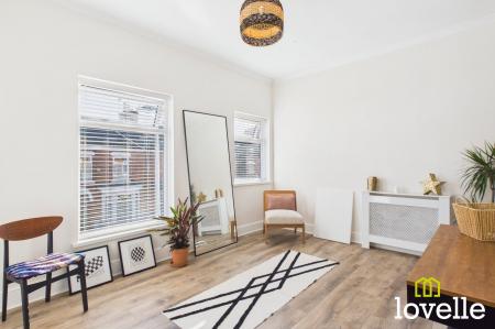 2 bedroom Terraced House for sale in Belvoir Street, Hull, HU5