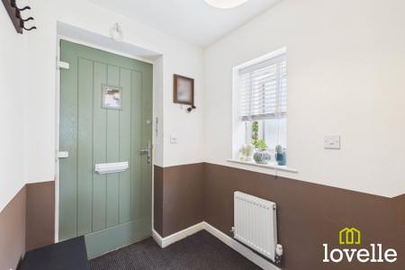 3 bedroom Detached house for sale in Mason Avenue, Hull, HU6