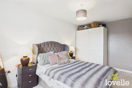 3 bedroom Detached house for sale in Mason Avenue, Hull, HU6