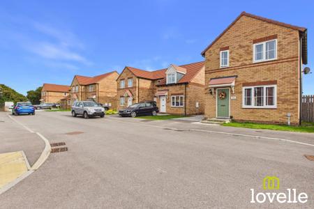 3 bedroom Detached house for sale in Mason Avenue, Hull, HU6