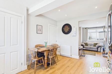 2 bedroom End of terrace house for sale in National Avenue, Hull, HU5