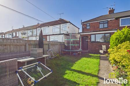 2 bedroom End of terrace house for sale in National Avenue, Hull, HU5