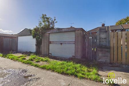 2 bedroom End of terrace house for sale in National Avenue, Hull, HU5