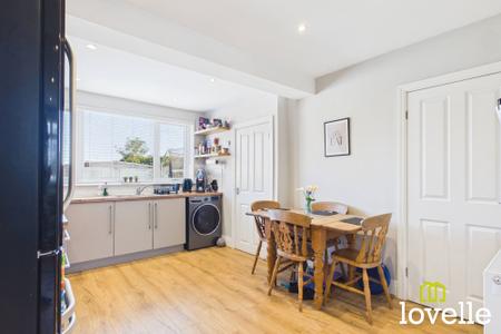 2 bedroom End of terrace house for sale in National Avenue, Hull, HU5