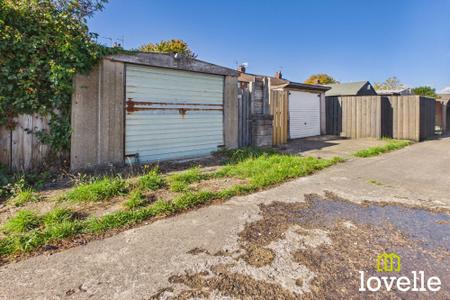 2 bedroom End of terrace house for sale in National Avenue, Hull, HU5