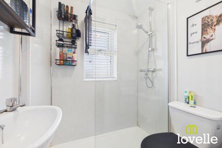 2 bedroom End of terrace house for sale in National Avenue, Hull, HU5