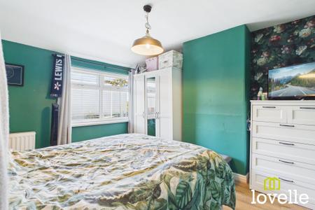 2 bedroom End of terrace house for sale in National Avenue, Hull, HU5