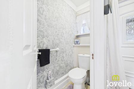 3 bedroom Terraced House for sale in Frampton Close, Bransholme, HU7