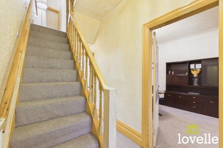 3 bedroom Property for sale in Westcott Street, Hull, HU8
