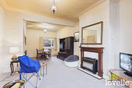 3 bedroom Property for sale in Westcott Street, Hull, HU8