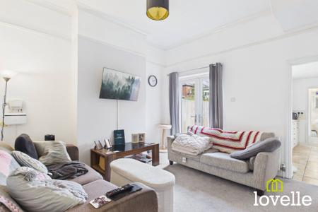 3 bedroom Property for sale in Hutt Street, Hull, HU3