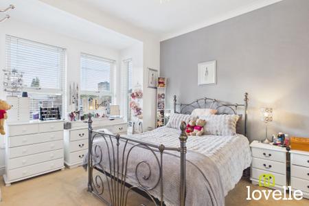 4 bedroom Property for sale in Hamlyn Avenue, Hull, HU4