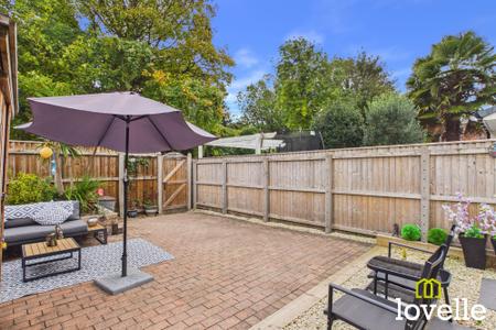 4 bedroom Property for sale in Hamlyn Avenue, Hull, HU4