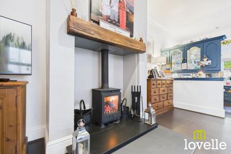 4 bedroom Property for sale in Hamlyn Avenue, Hull, HU4