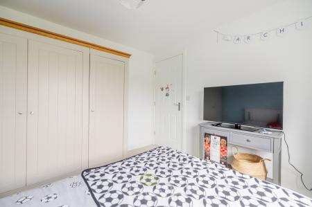 3 bedroom Semi-detached house for sale in Alder Avenue, Humberston, DN36