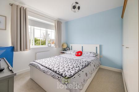 3 bedroom Semi-detached house for sale in Alder Avenue, Humberston, DN36