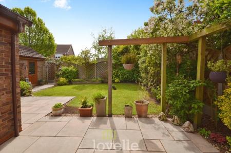 4 bedroom Detached house for sale in Cheltenham Way, Cleethorpes, DN35