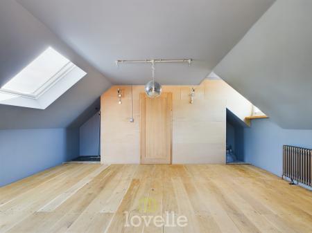 4 bedroom Detached house for sale in Church Lane, Tetney, DN36