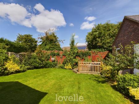 5 bedroom Detached house for sale in Church View, Tetney, DN36