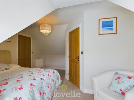 5 bedroom Detached house for sale in Church View, Tetney, DN36