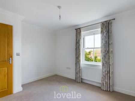 5 bedroom Detached house for sale in Church View, Tetney, DN36