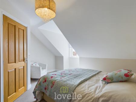 5 bedroom Detached house for sale in Church View, Tetney, DN36