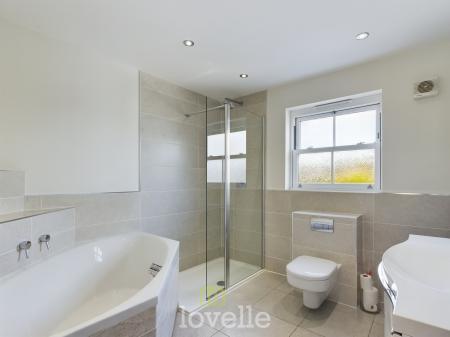 5 bedroom Detached house for sale in Church View, Tetney, DN36