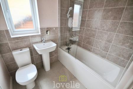 3 bedroom Detached house for sale in Eagle Drive, Humberston, DN36