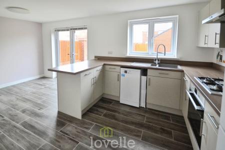 3 bedroom Detached house for sale in Eagle Drive, Humberston, DN36