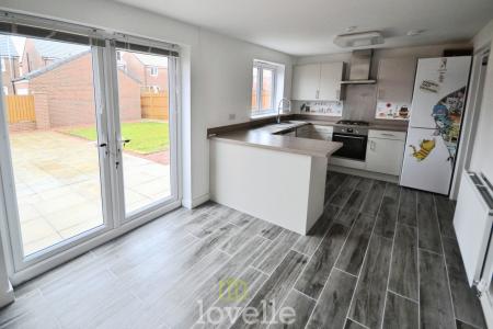 3 bedroom Detached house for sale in Eagle Drive, Humberston, DN36