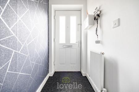 3 bedroom Semi-detached house for sale in Heathland Way, Humberston, DN36