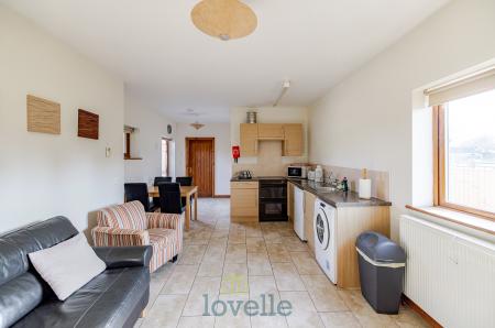 5 bedroom Detached house for sale in Humberston Road, Tetney, DN36