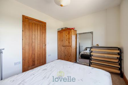 5 bedroom Detached house for sale in Humberston Road, Tetney, DN36