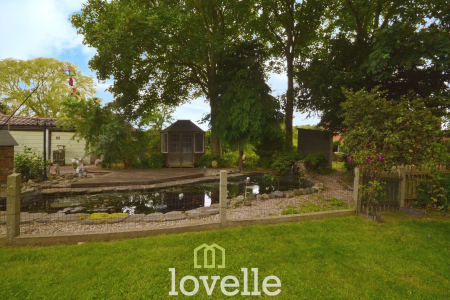 4 bedroom Detached house for sale in Ings Lane, North Cotes, DN36