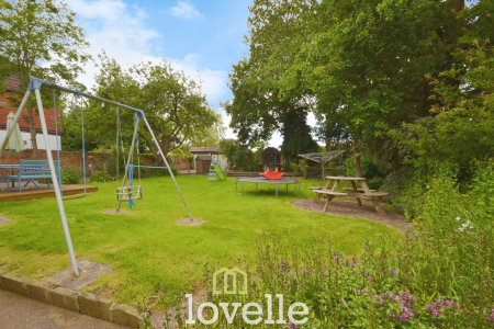 4 bedroom Detached house for sale in Ings Lane, North Cotes, DN36