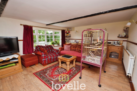 4 bedroom Detached house for sale in Ings Lane, North Cotes, DN36