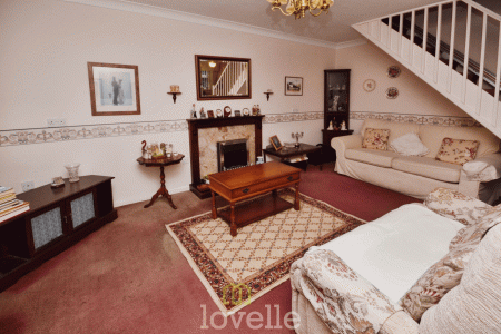 1 bedroom Semi-detached bungalow for sale in Meadow View, Cleethorpes, DN35