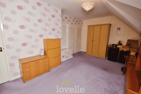 1 bedroom Semi-detached bungalow for sale in Meadow View, Cleethorpes, DN35