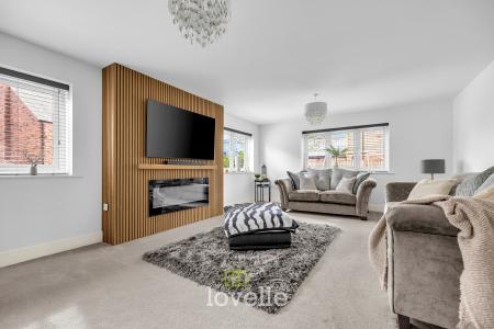 4 bedroom Detached house for sale in Stable Mews, Tetney, DN36