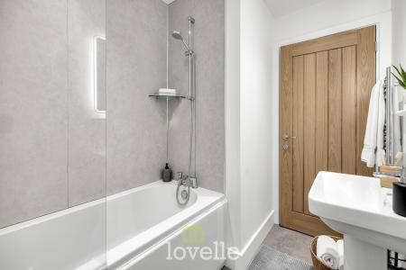 2 bedroom Town house for sale in Stable Mews, Cleethorpes, DN35