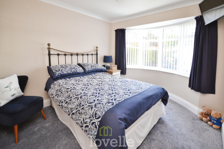 3 bedroom Bungalow for sale in Tetney Road, Humberston, DN36