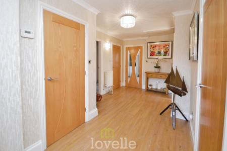 3 bedroom Bungalow for sale in Tetney Road, Humberston, DN36