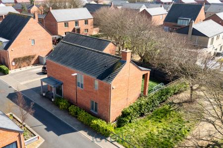 4 bedroom Detached house for sale in The Birches, Humberston, DN36