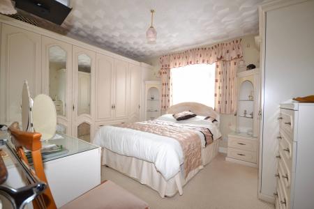 4 bedroom Detached house for sale in Westport Road, Cleethorpes, DN35