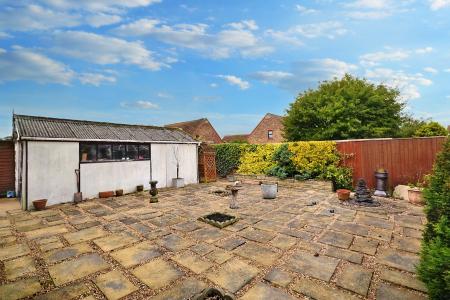 4 bedroom Detached house for sale in Westport Road, Cleethorpes, DN35