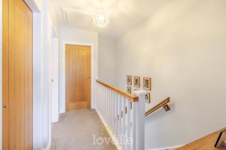 3 bedroom Semi-detached house for sale in Winter Gardens Close, Cleethorpes, DN35